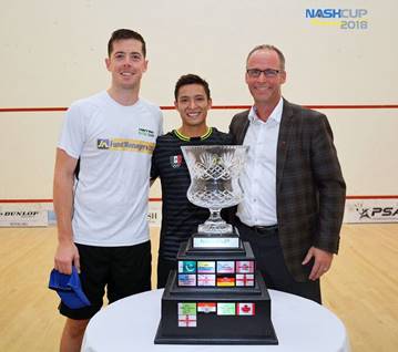 2018 NASH Cup Finalist #96 Chris Binnie (Jamaica) & Champion #71 Alfredo Avila (Mexico) with the NASH Cup host & Trophy